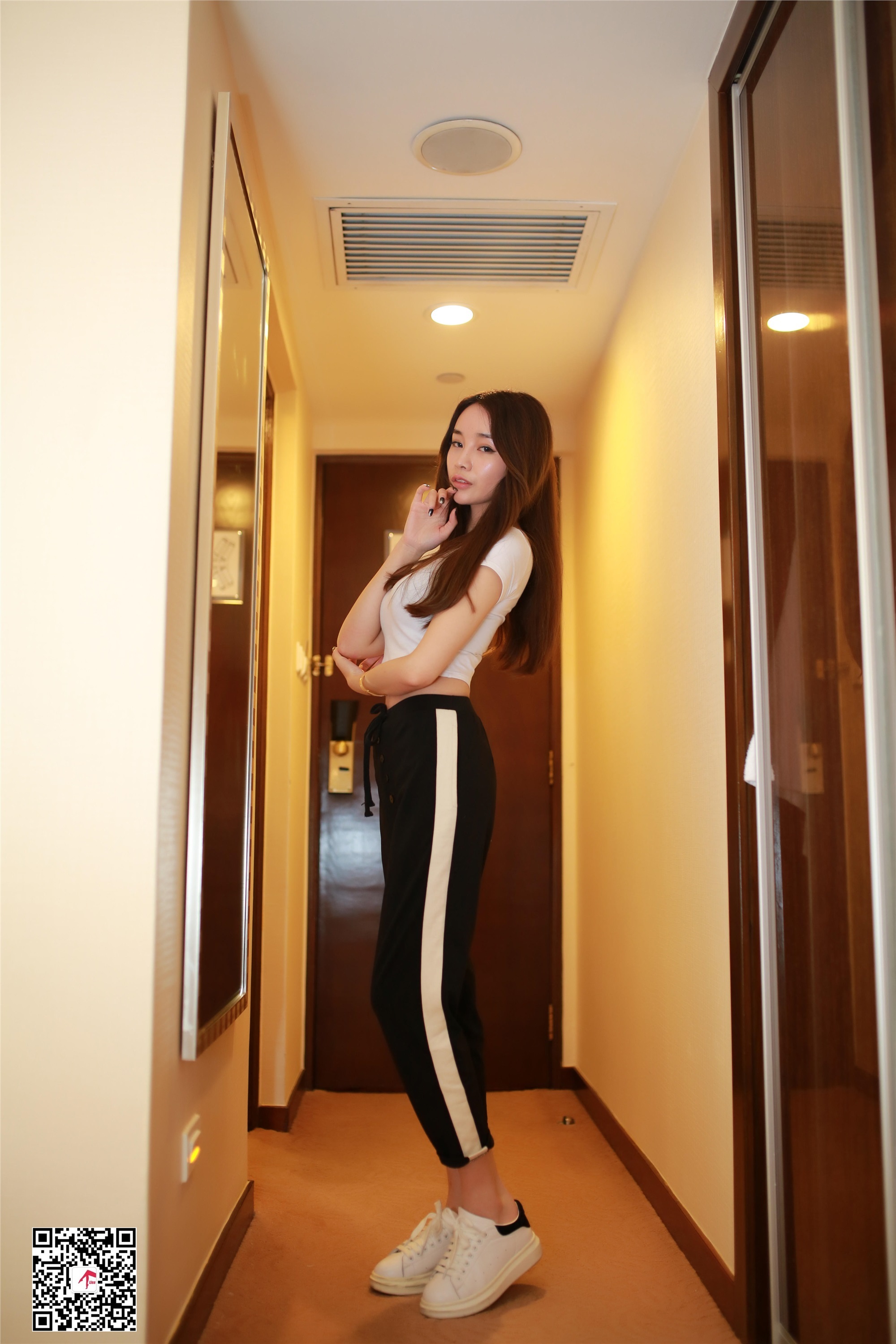 GIRLISS丽丝映像 - 敏敏《私生活》